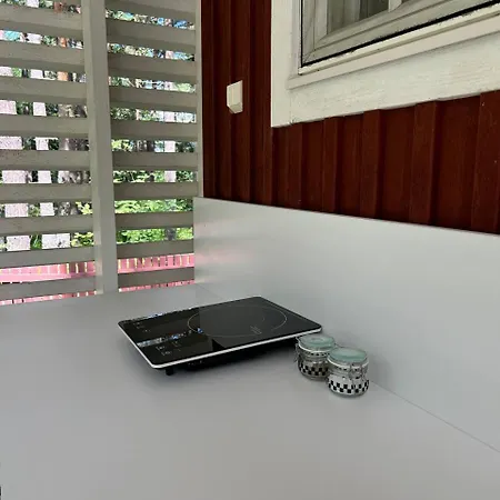 度假居 Gaesthuset Paradiset 拿乌维