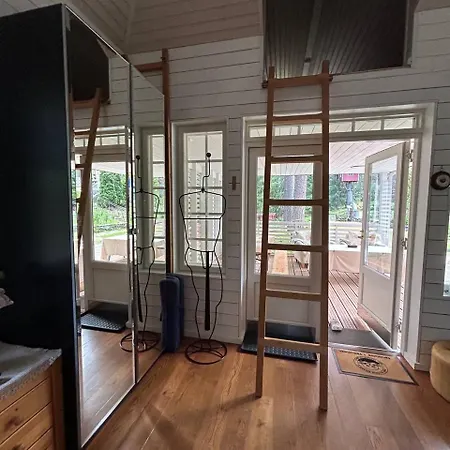 Gaesthuset Paradiset *